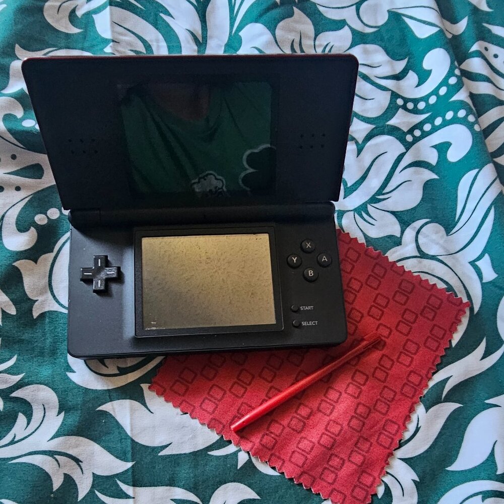 NINTENDO DS WITH all you see in picture